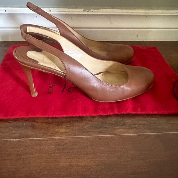 Christian Lououtin slingback heels - Picture 2 of 6